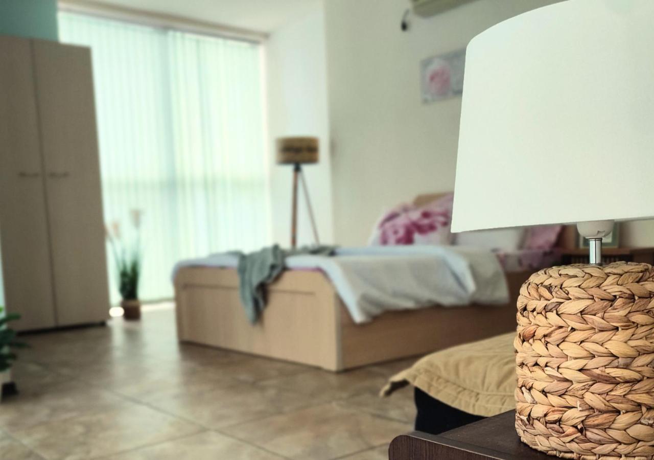 Апартамент Flame Sunny Beach Room photo
